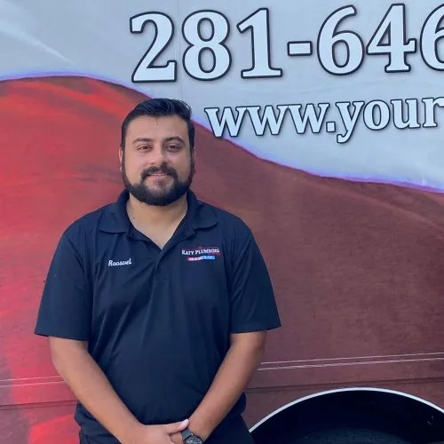 Roosvel Garza, HVAC technician at The Katy Plumbing Company